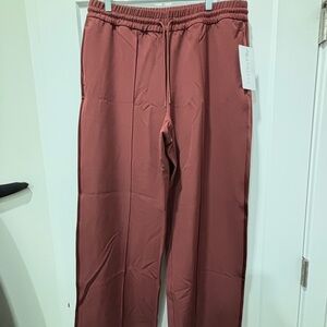 Athleta Endeavor Relaxed Pant